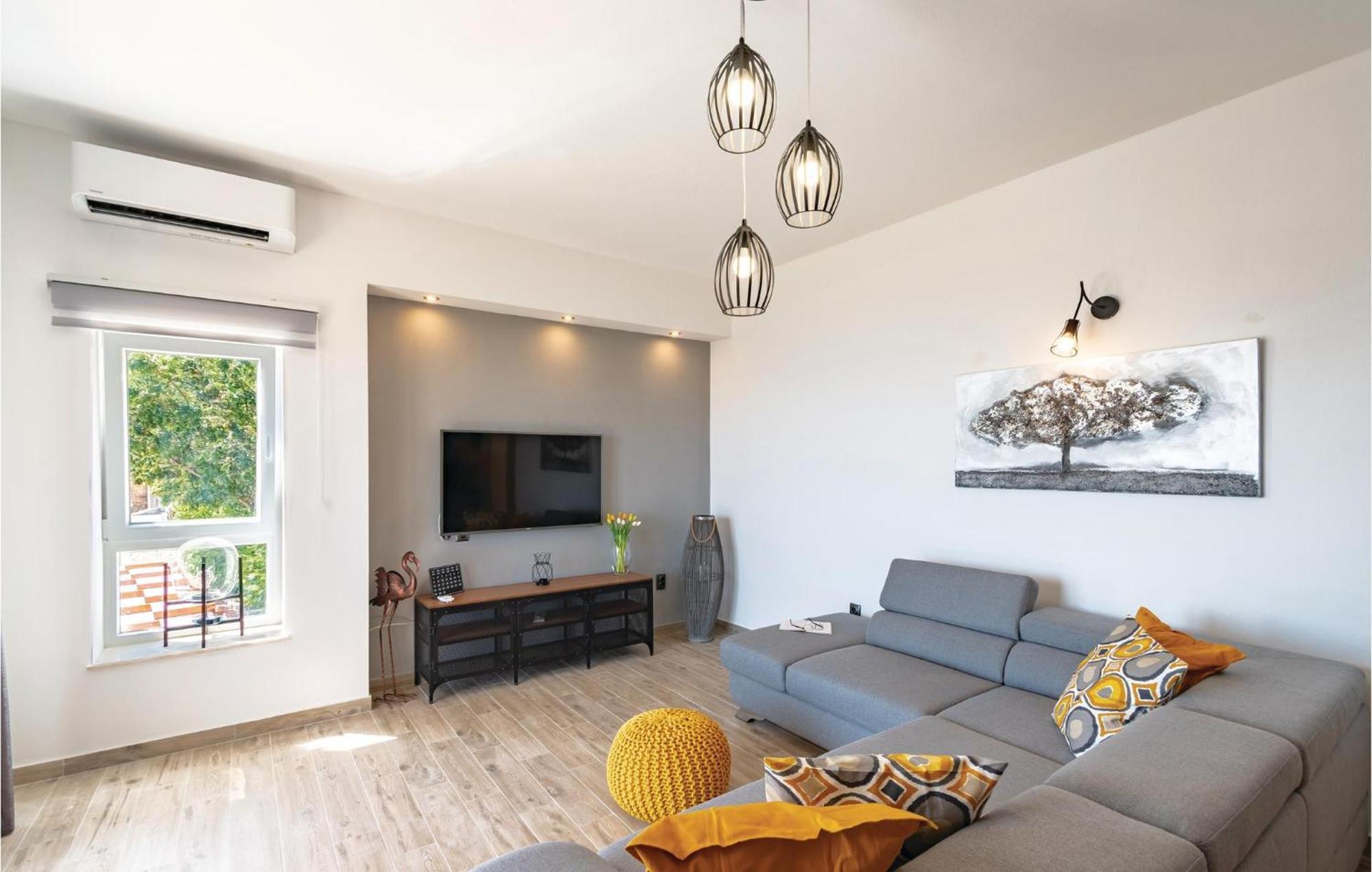 Nice Apartment In Orebic With House Sea View Esterno foto