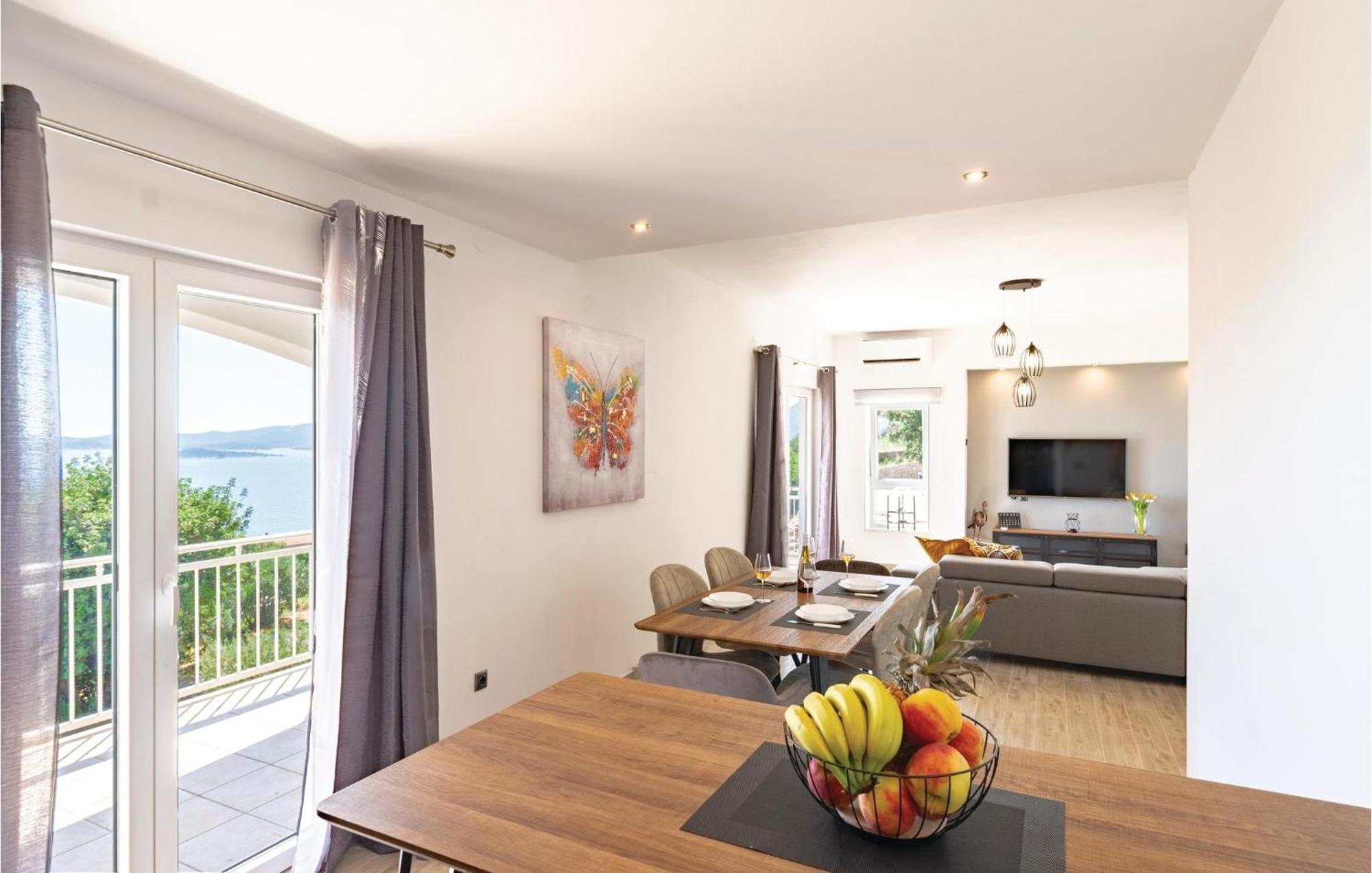 Nice Apartment In Orebic With House Sea View Esterno foto
